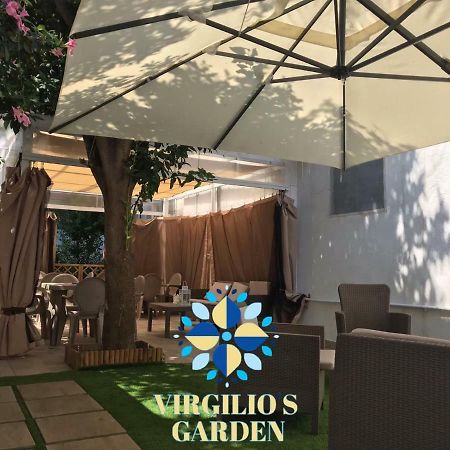카스텔라마레디스타비아 Virgilio'S Garden B&B 외부 사진