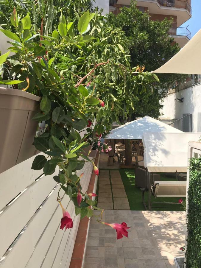 카스텔라마레디스타비아 Virgilio'S Garden B&B 외부 사진